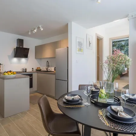 1 Bedroom Beautiful In * Porec
