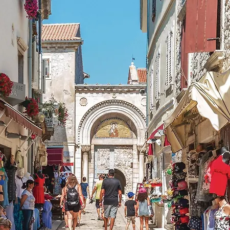 1 Bedroom Beautiful In * Porec