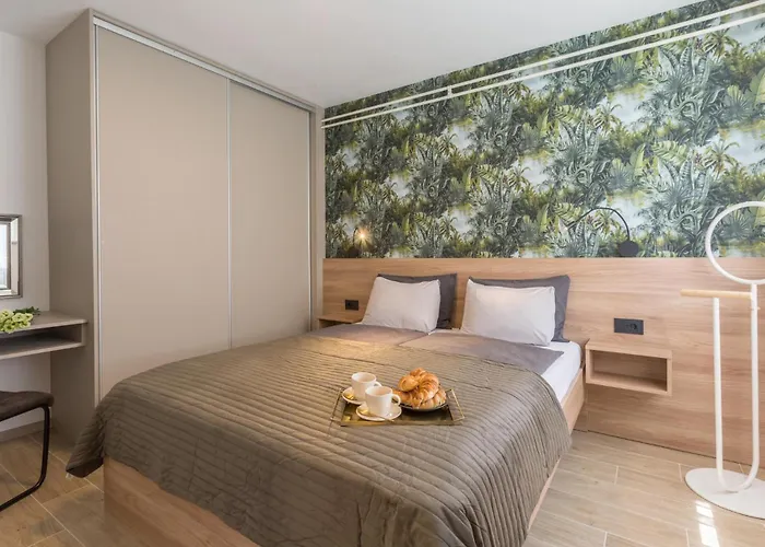 Apartment 1 Bedroom Beautiful In